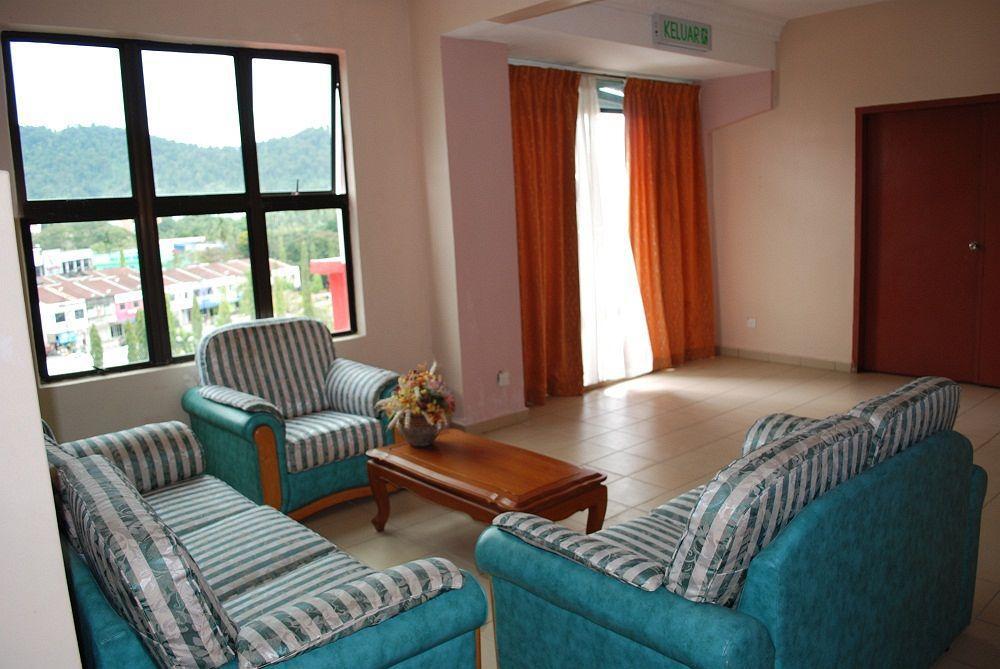 Langkawi Baron Hotel Куа Екстериор снимка