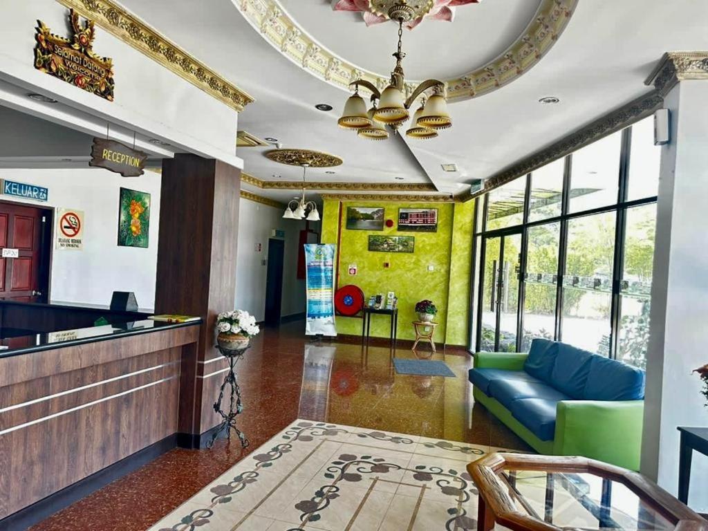Langkawi Baron Hotel Куа Екстериор снимка