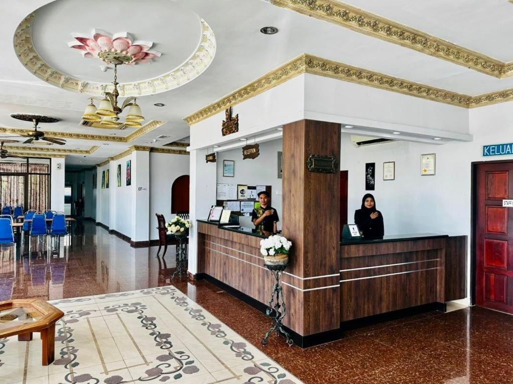 Langkawi Baron Hotel Куа Екстериор снимка