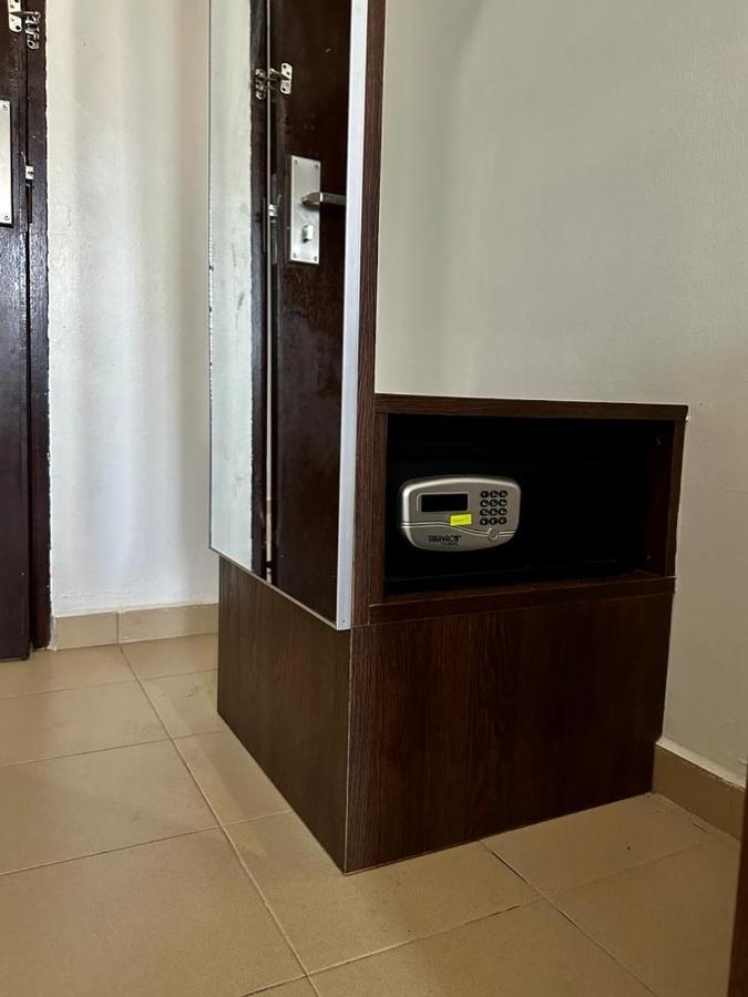 Langkawi Baron Hotel Куа Екстериор снимка