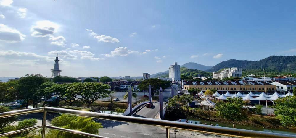 Langkawi Baron Hotel Куа Екстериор снимка