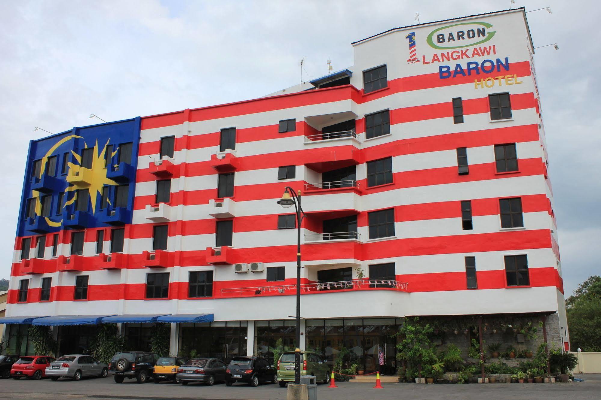 Langkawi Baron Hotel Куа Екстериор снимка